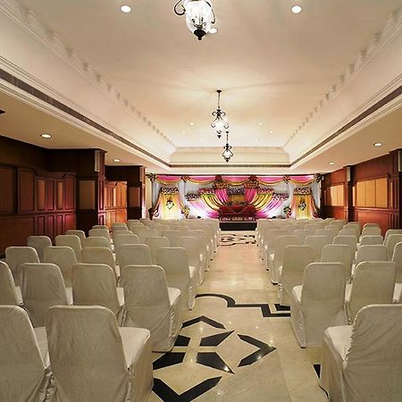 Hotel Radha Regent, Chennai Exterior foto