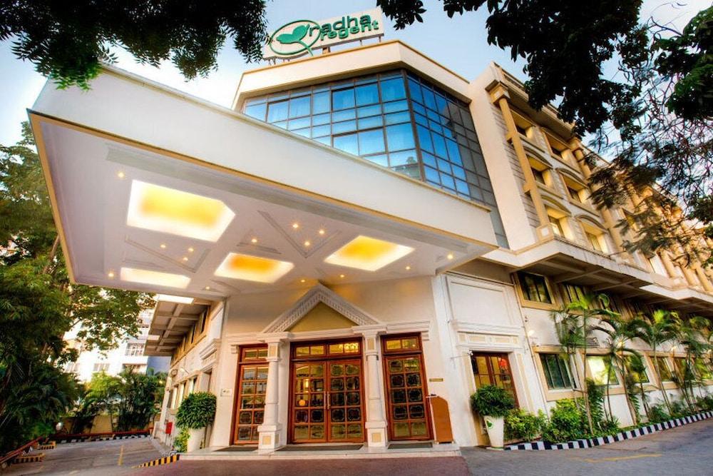 Hotel Radha Regent, Chennai Exterior foto