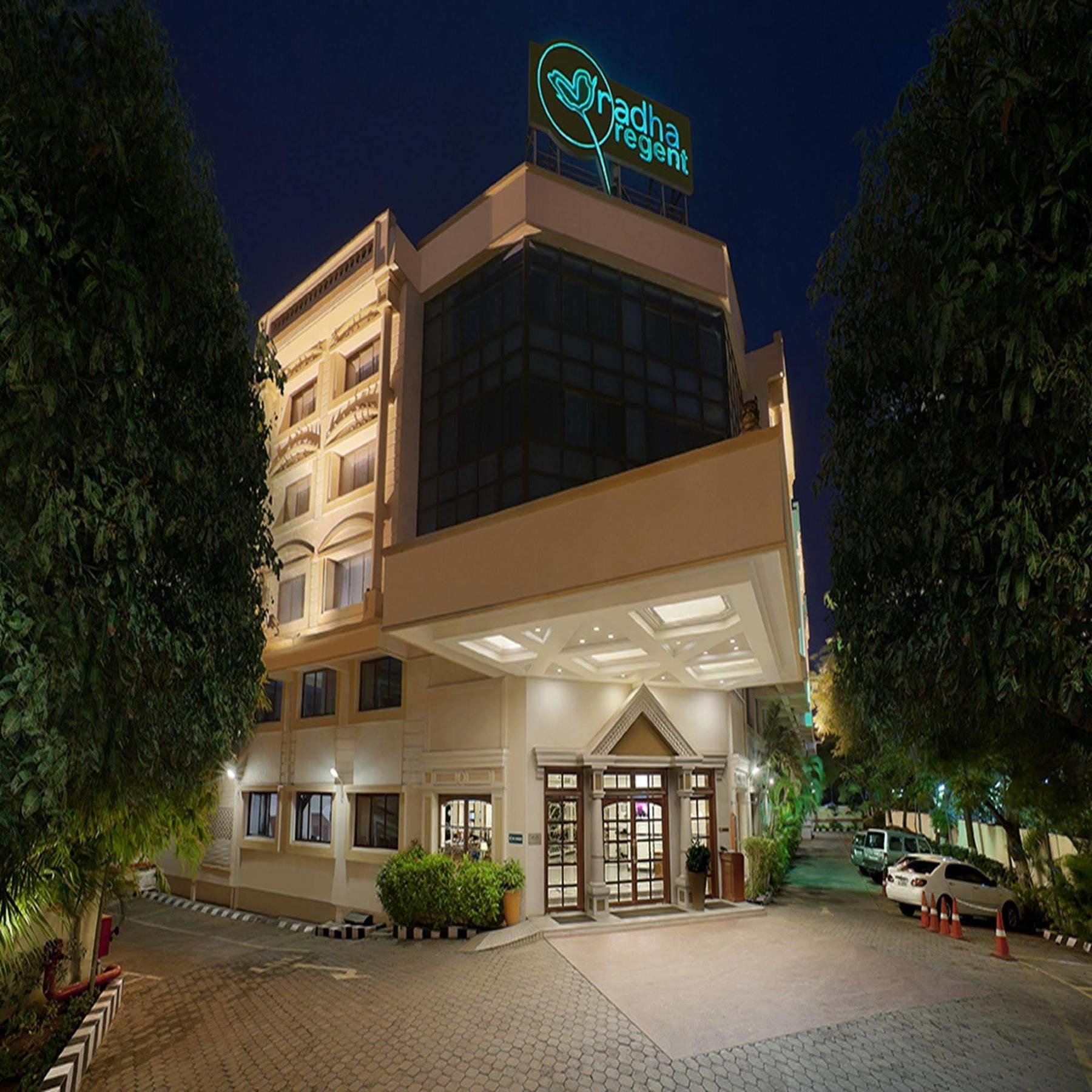 Hotel Radha Regent, Chennai Exterior foto